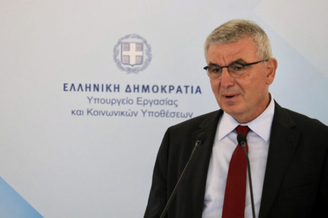 Τσακλόγλου: Παράνομο και ασύμφορο να καθιερωθεί η έκτακτη βάρδια μόνιμα