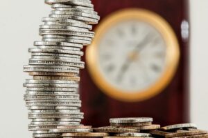 Μίνι ασφαλιστικό: Απλουστεύονται οι διαδικασίες για ΑΜΚΑ και εξαγορά πλασματικών στις επικουρικές