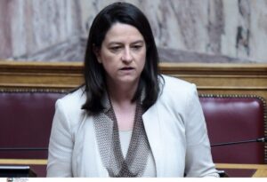 Συλλογικές διαπραγματεύσεις: Ξεκινά ο διάλογος των κοινωνικών εταίρων – Επιστολή Κεραμέως