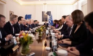Πράσινο φως στον Άδωνι Γεωργιάδη από Μαξίμου για αλλαγές σε φορείς και Οργανισμούς – Όλο το παρασκήνιο