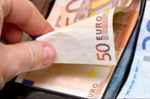 Συνταξιούχοι: Αυξάνονται και πληθύνονται όσοι επιλέγουν να εργαστούν