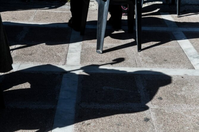 ΕΝΔΙΣΥ: Ο… μποναμάς των 250 ευρώ και η «ξεχασμένη» 13η σύνταξη – Τα «6,6 δισ. ευρώ που απώλεσαν» οι συνταξιούχοι