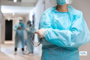 Προς νέα περιορισμένη σύμπτυξη κλινικών και τμημάτων στα νοσοκομεία – Γιατί «πάγωσαν» οι μεγάλες αλλαγές στο ΕΣΥ