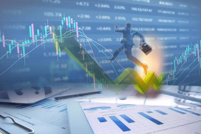 Ελληνική οικονομία: «Καμπανάκι» της ΤτΕ για την επενδυτική θέση της Ελλάδας