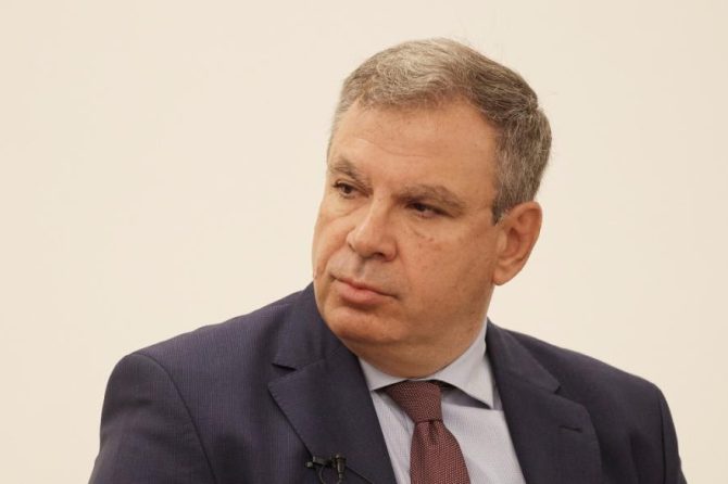 Το έλλειμμα στην Έρευνα και Ανάπτυξη «φρενάρει» την ελληνική οικονομία