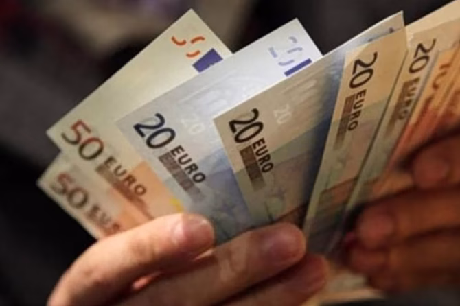 Μισθοί: Παραμένουν στα επίπεδα της εποχής της κρίσης