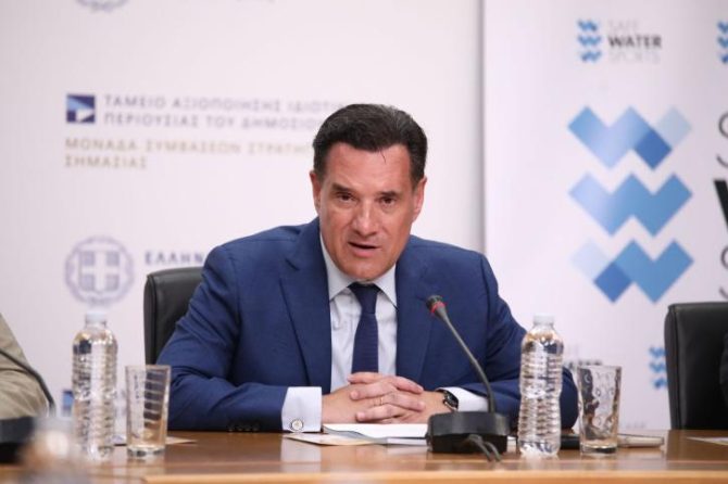 Γεωργιάδης: Νέος QR κωδικός για κάθε ιατρείο